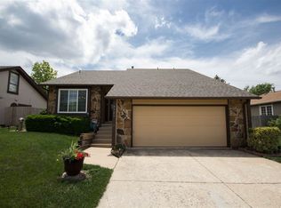 8325 E Mount Vernon St, Wichita, KS 67207