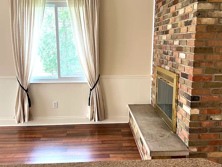 1522 Cambria Dr — Photo 8