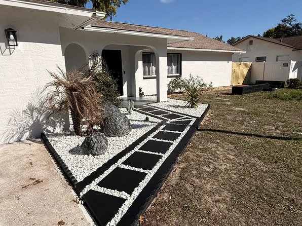 10048 Gifford Dr, Spring Hill, FL 34608