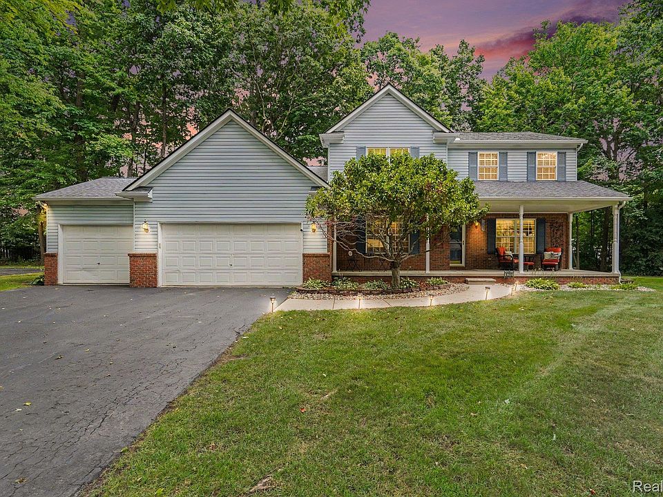 1st image of 6290 Waldon Woods Dr