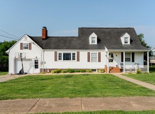 885 W Main St, Stanley, VA 22851