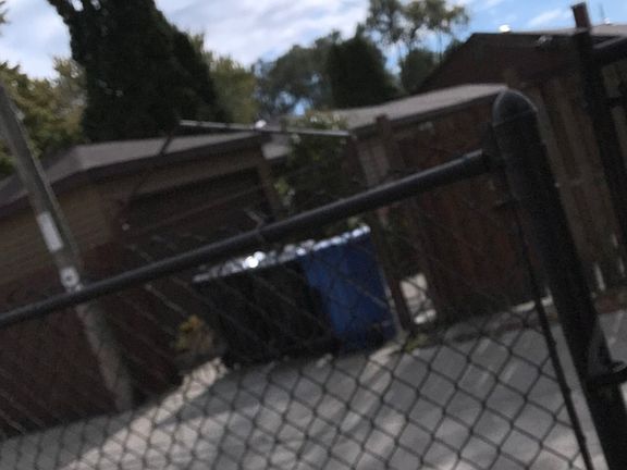 4th image of 12916 S Peoria St