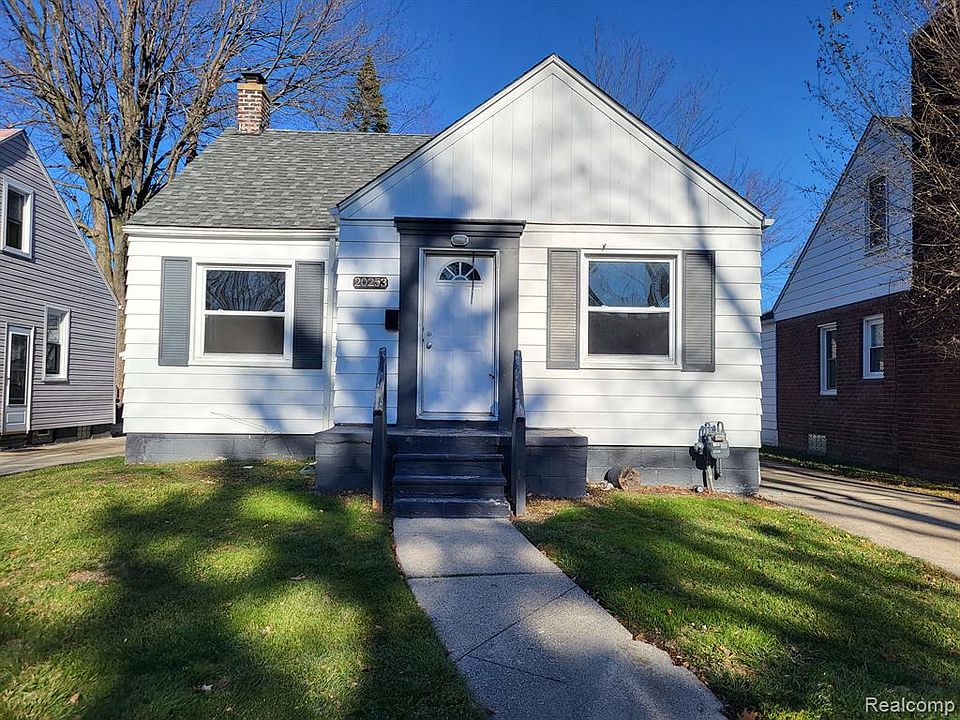 20253 Elkhart St, Harper Woods, MI 48225 MLS 20230064828 Zillow