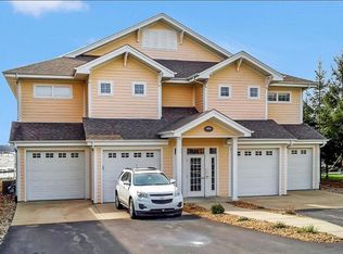 13232 Lake Shore Dr, Cedar Lake, IN 46303