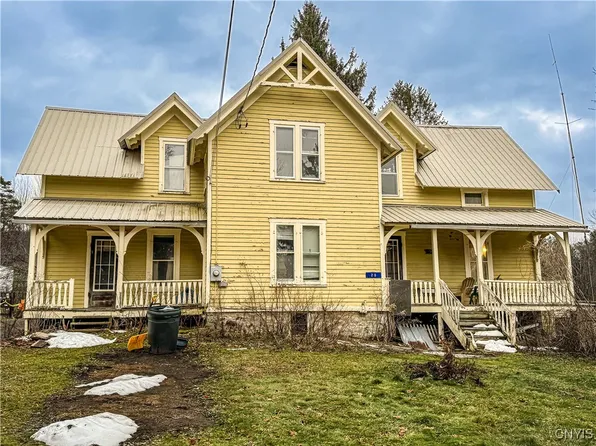 20 William St, Richfield Springs, NY 13439
