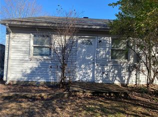 5 Coll Hollow Rd, Poughkeepsie, NY 12601