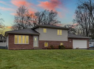 3982 Crete Rd, Crete, IL 60417