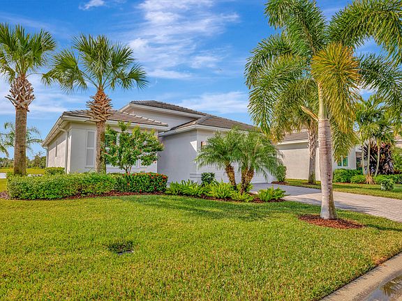 4th image of 12211 SW Jasper Lake Way