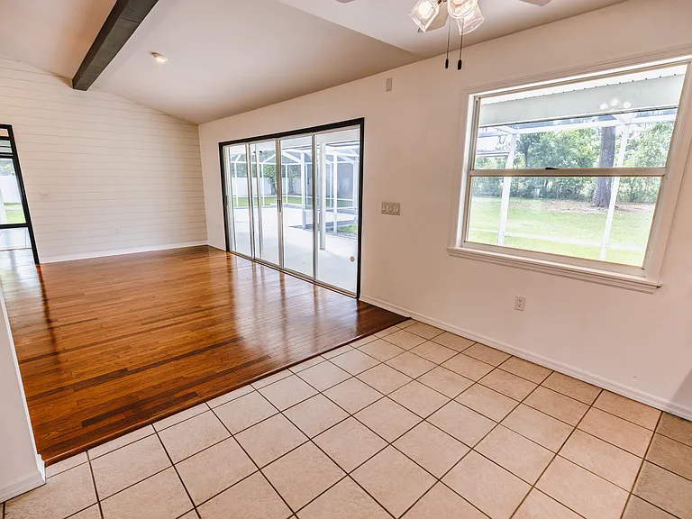 2119 Shady Oaks Dr — Photo 30
