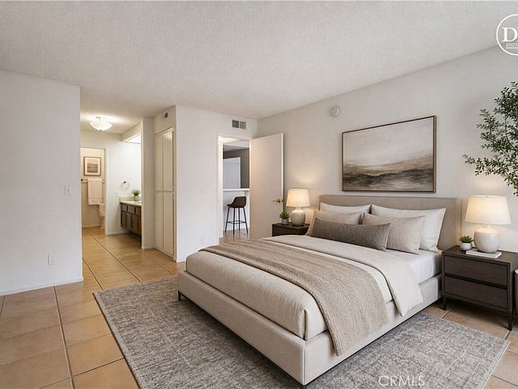 5th image of 21500 Califa St Unit 97
