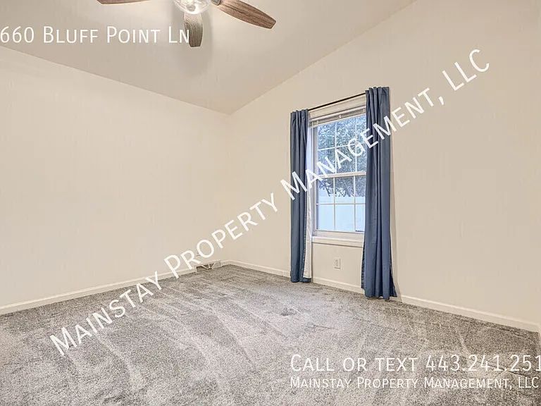 7660 Bluff Point Ln — Photo 14