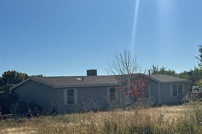 2nd image of 1551 I Rd