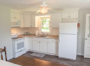 10 Gargon Ter, Southwick, MA 01077