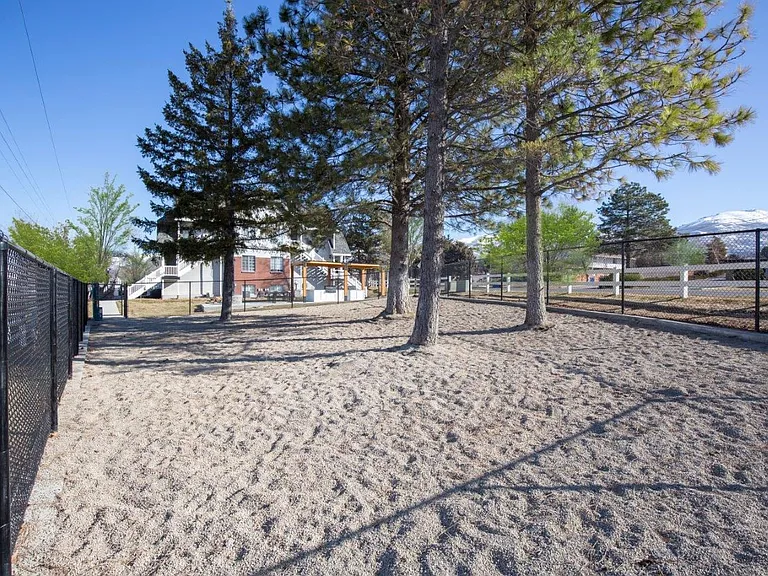 Windgate at Bountiful — Photo 19
