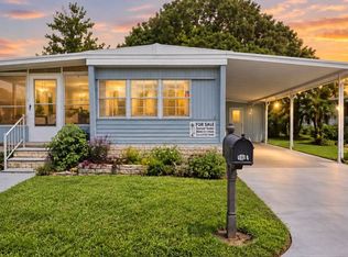 5826 E Lake Dr, New Pt Richey, FL 34653
