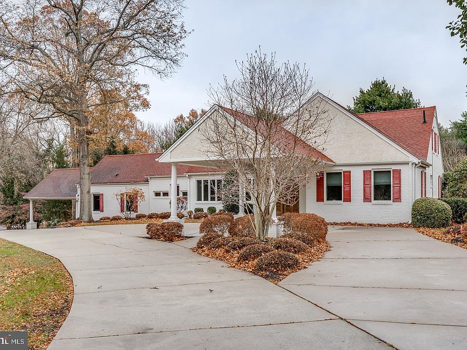 1st image of 464 Browning Ln
