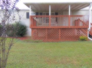 546 Goodjoin Rd, Campobello, SC 29322