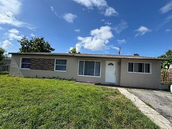 4th image of 6110 SW 16th St