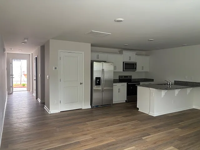 5127 Hyrule Dr — Photo 35