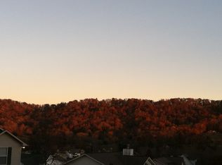 7463 Twin Brooks Blvd, Knoxville, TN 37918