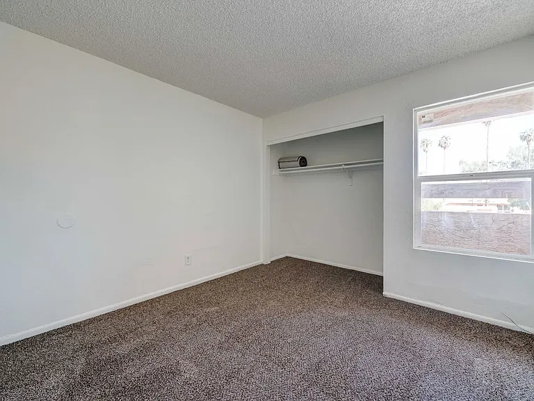 2696 N 43rd Ave #33C — Photo 18