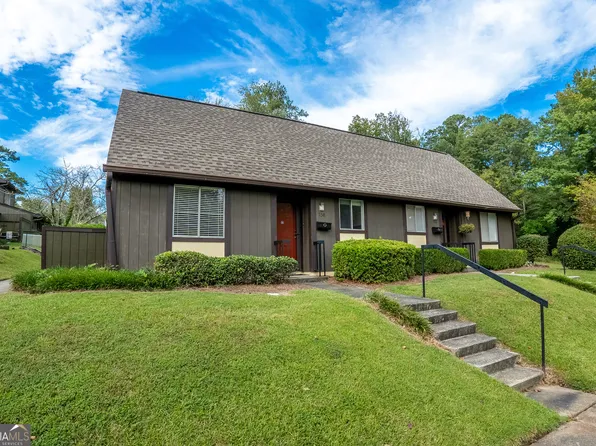 758 Willow Creek Dr, Macon, GA 31204