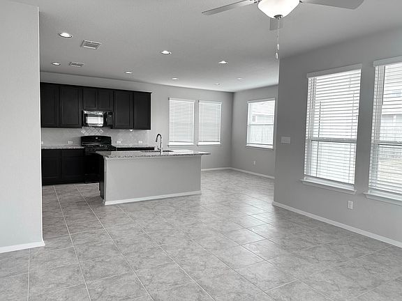 2nd image of 119 Living Reef Dr