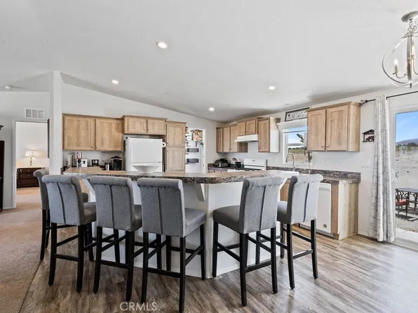 2047 Seville Pl, Pinon Hills, CA 92372