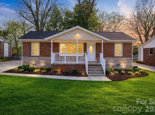 225 Brevard St, Statesville, NC 28677