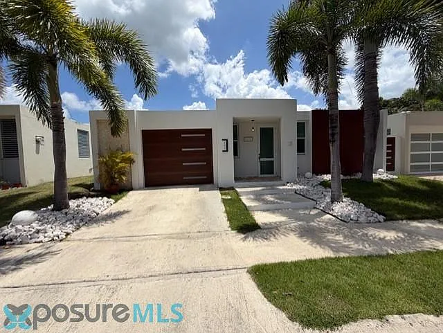 249 Urb El Pedregal Calle Basalto — Photo 2