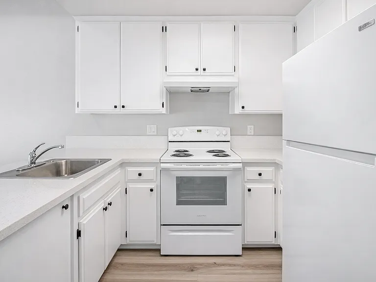 3717 Cogswell Rd #216 — Photo 3