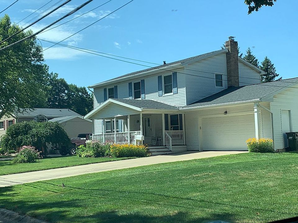 1st image of 817 Green Forest Dr