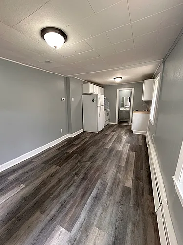 27 Cottage St #1 Photo 1