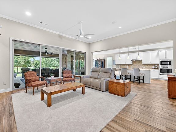 4th image of 12104 Willet Way