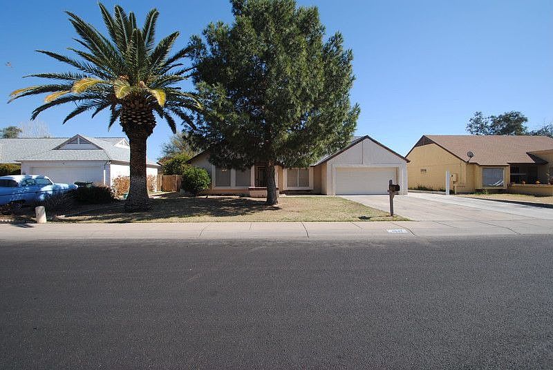 1st image of 4647 N 87th Dr