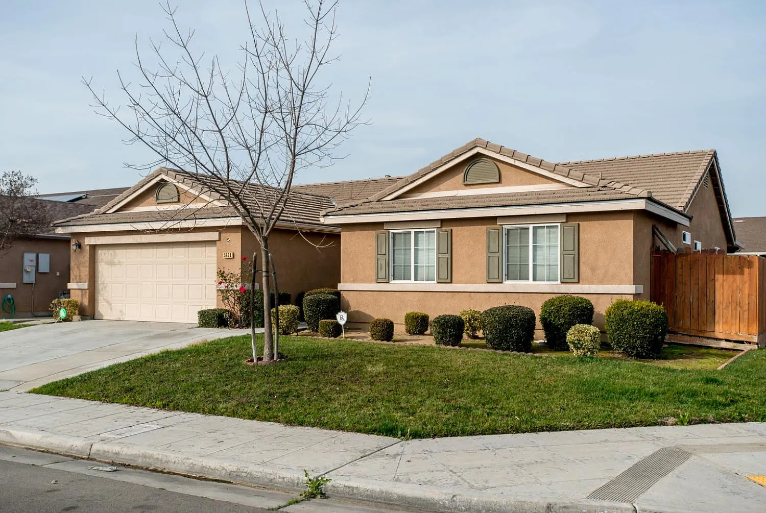 5804 W Dayton Ave photo 1