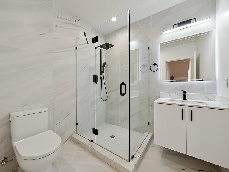 1200 Jackson St #1210 — Photo 19