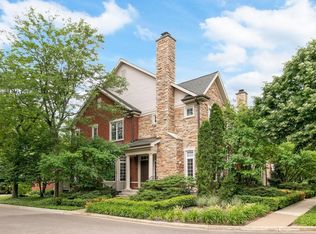 4234 Linden Tree Ln, Glenview, IL 60026