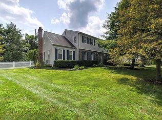 20 Paddock Dr, Lawrence Township, NJ 08648