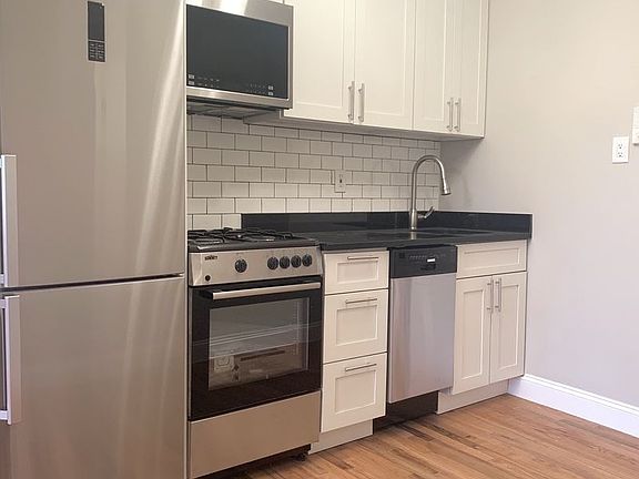 3rd image of 651 Prospect Pl #8