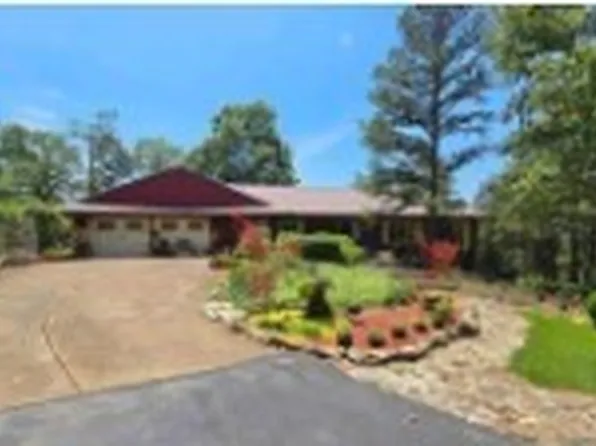 412 Silktree Ln, Mountain Home, AR 72653