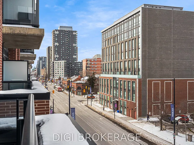 560 Rideau St #413 — Photo 17