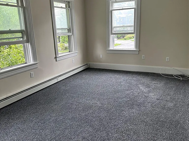 19 Wheeler Ave — Photo 3