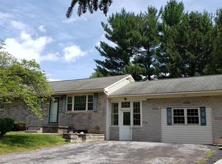 12345 Walnut Pt W, Hagerstown, MD 21740