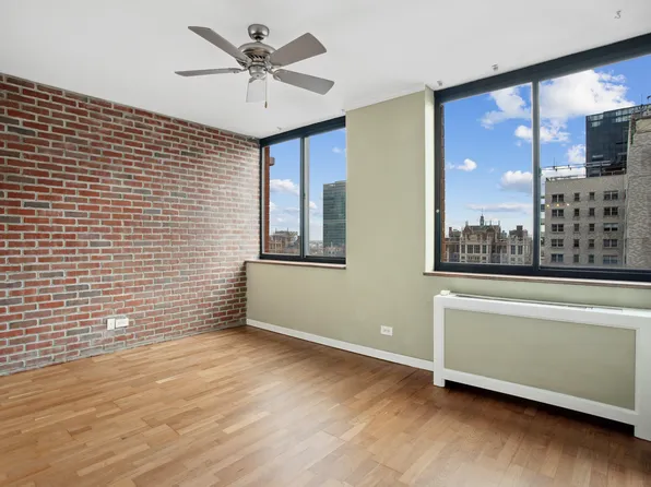 250 East 40th Street image 4 of 9