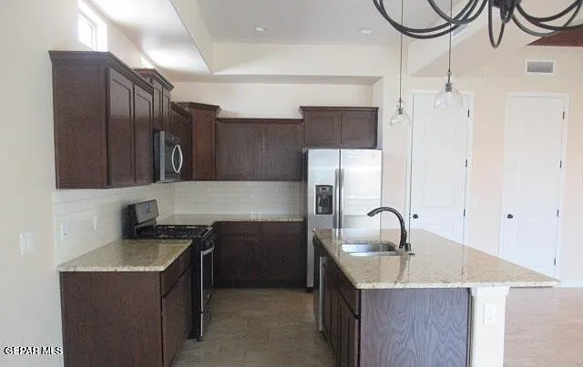 1071 Iron Hill Ave — Photo 6