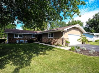 340 May Ct, Mt Zion, IL