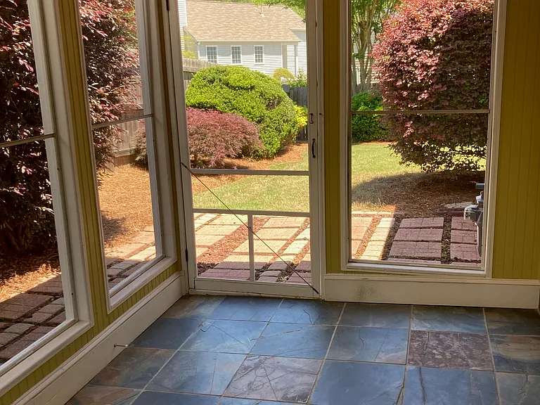 3312 Avensong Village Cir — Photo 15