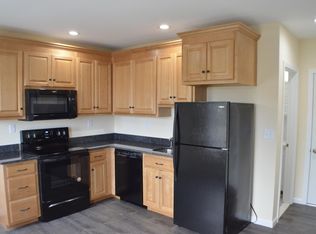 563 Burritt St #2S, New Britain, CT 06053