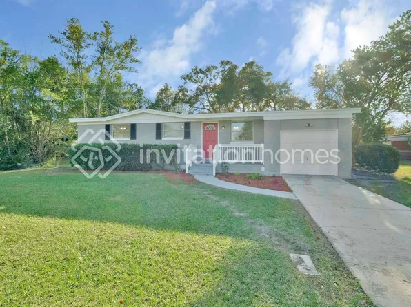 5020 Chivalry Dr, Jacksonville, FL 32208